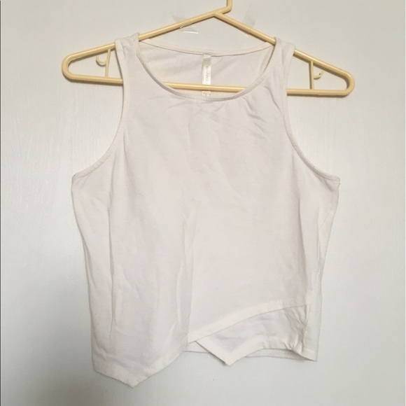 Crop Top - Picture 10 of 12